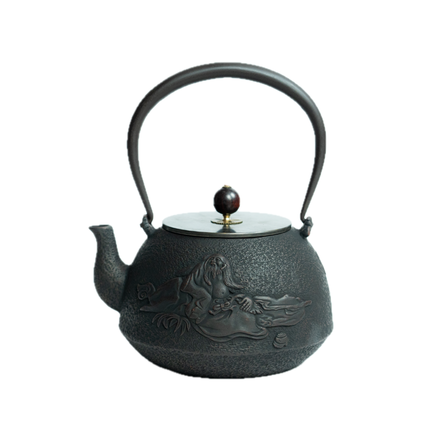 Daoist Wisdom Iron Teapot - 1.2L with Ancient Script